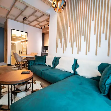 Apartment Luxury 1984 *